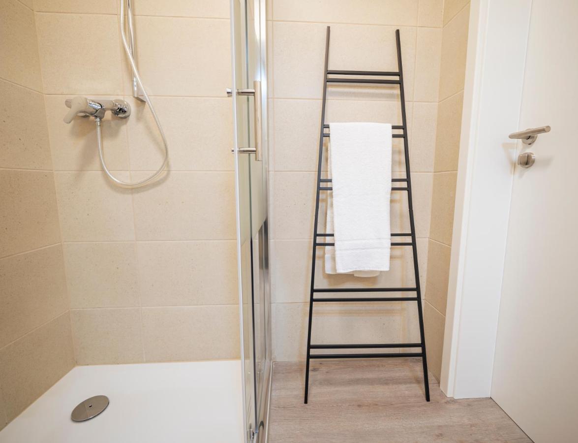 Noble Suite - Living & Work Place Гисен Экстерьер фото